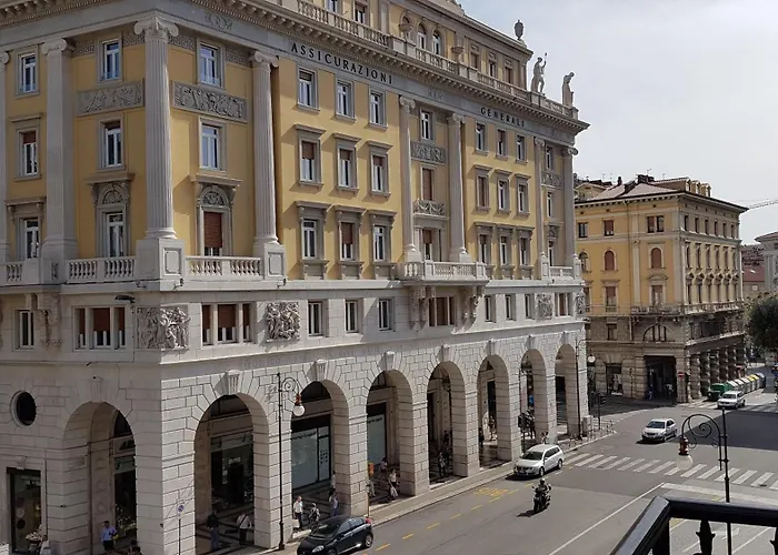 Center & - Fiori Di Pensión 4*