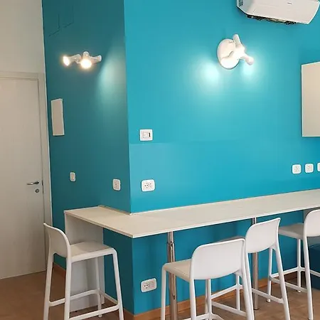 Center & - Fiori Di Pensionat Trieste