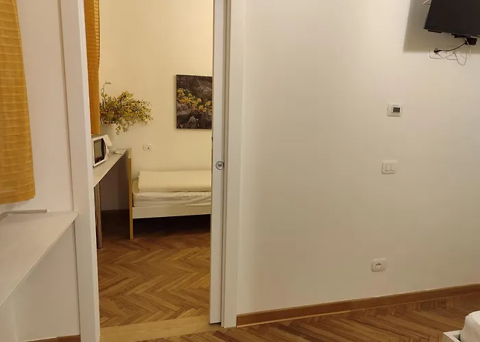 Center & - Fiori Di Guest house Trieste