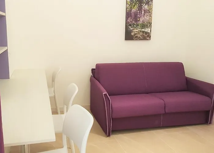 Guest house Center & - Fiori Di Trieste