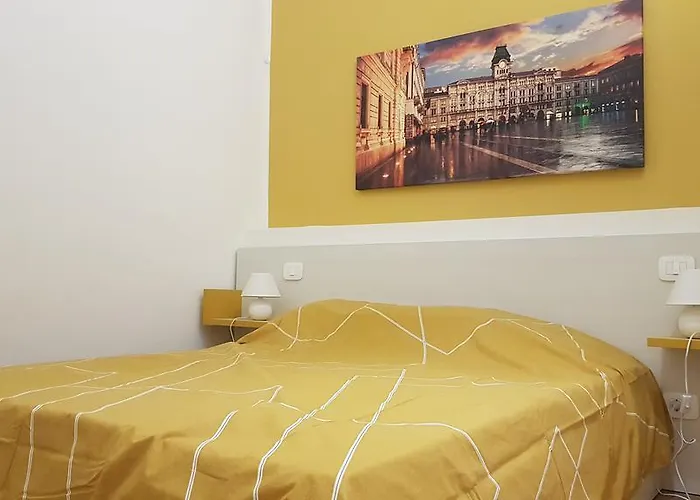 Center & - Fiori Di Trieste